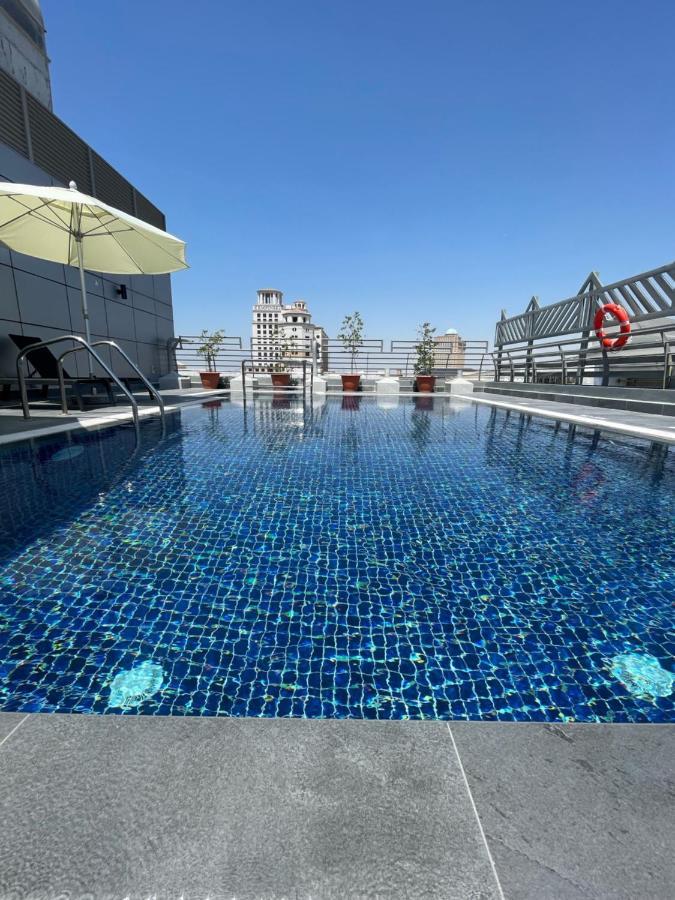 Mena Aparthotel Albarsha At The Mall Дубай Екстер'єр фото